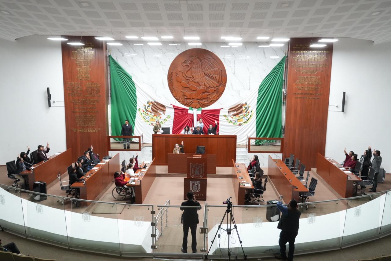 Aprueba LXV Legislatura minuta de reforma en materia de salarios